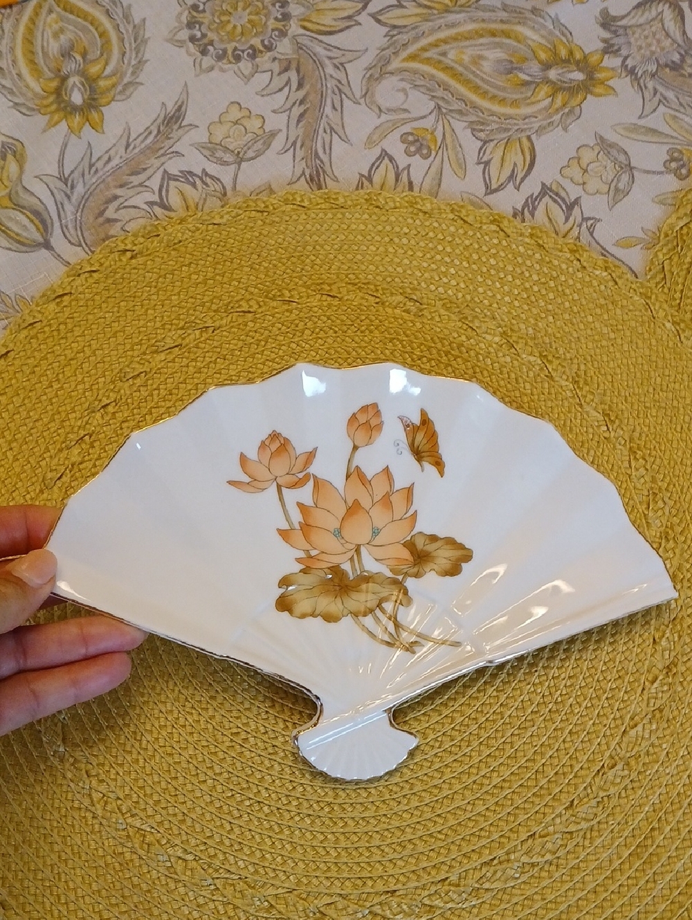 Vintage fan-shaped porcelain trinket dish with a Japanese lotus flower in Peach